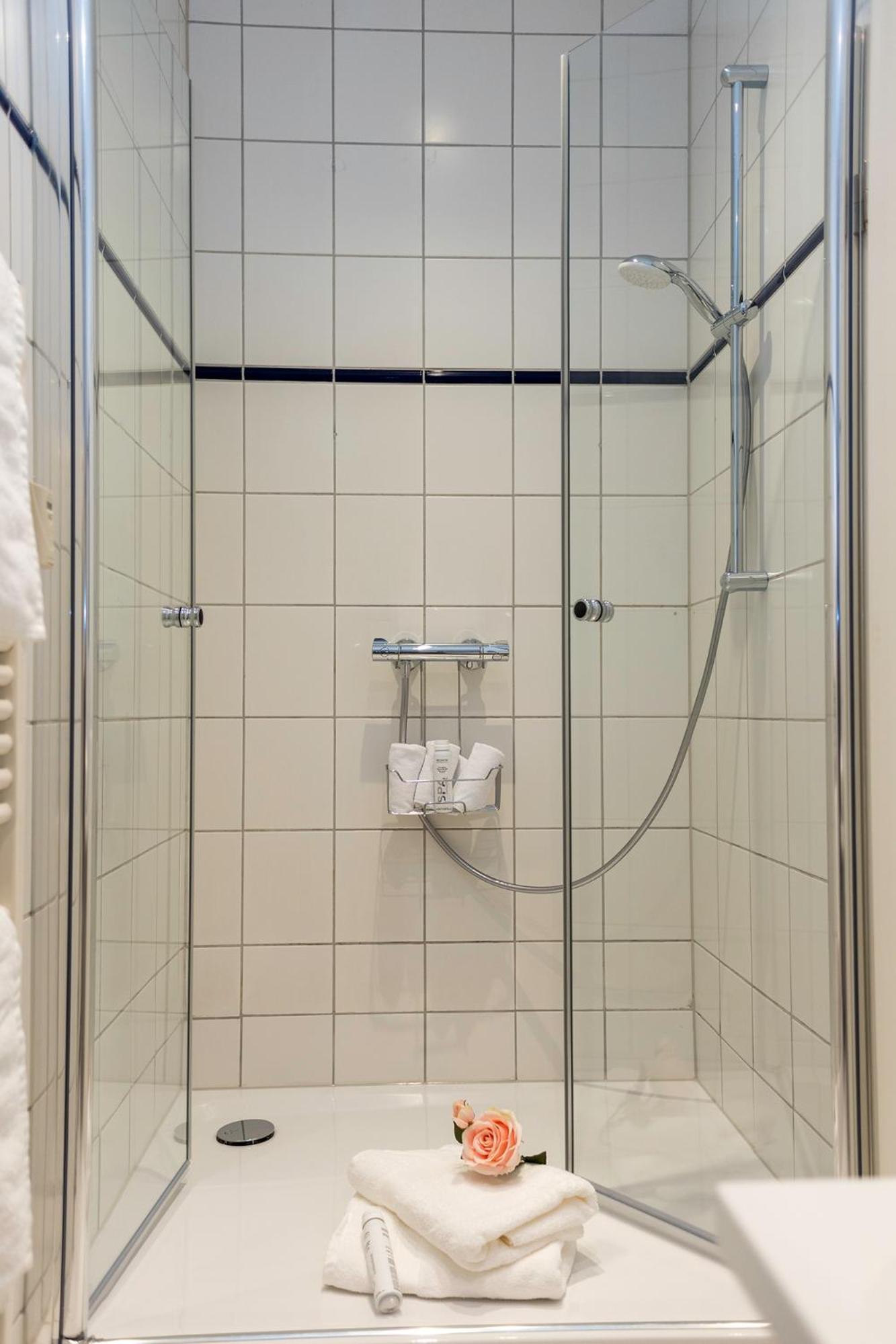 Nostalgie-Nest Mit Boxspringbett Apartment มาเยิน ภายนอก รูปภาพ