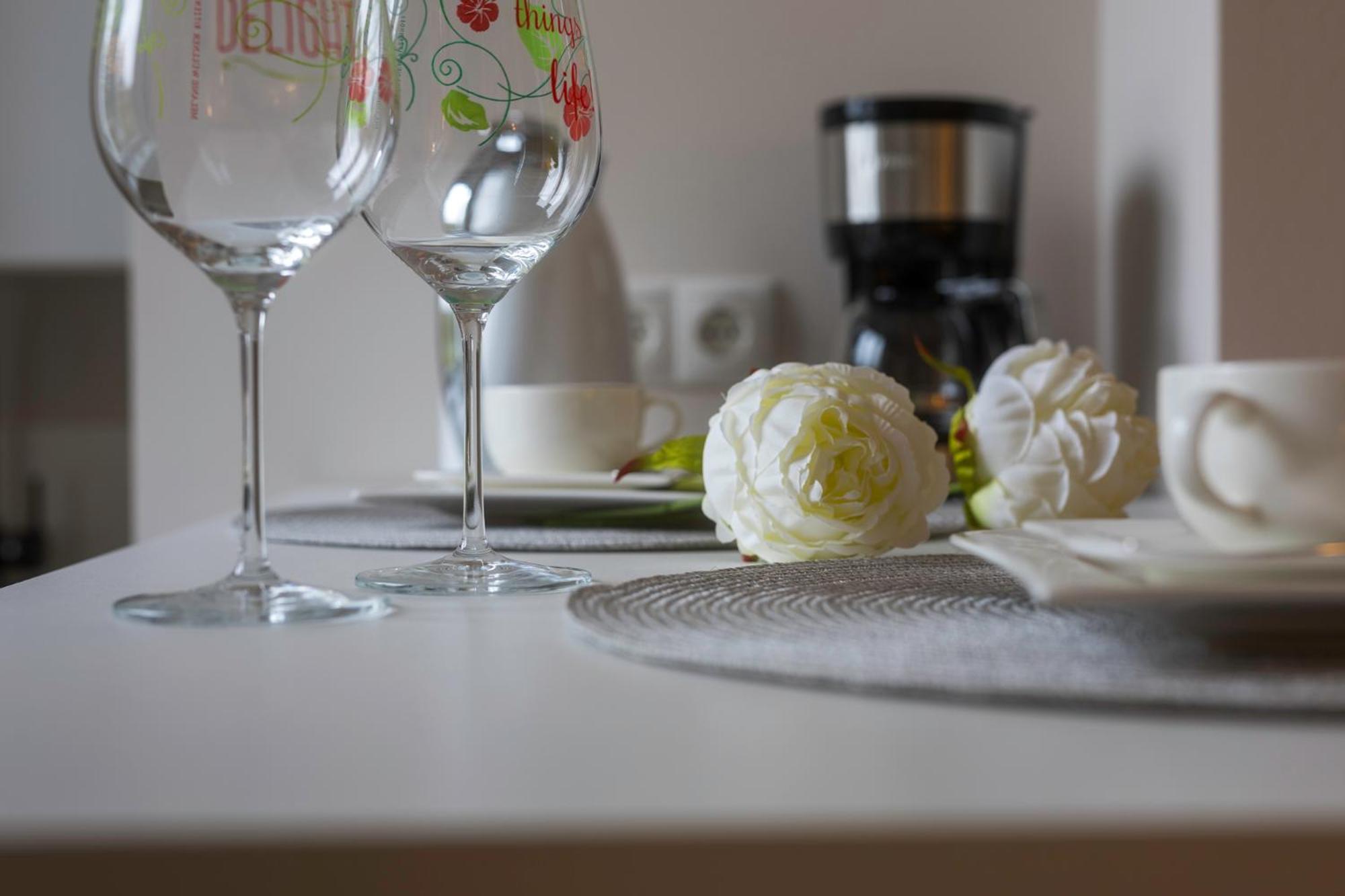 Nostalgie-Nest Mit Boxspringbett Apartment มาเยิน ภายนอก รูปภาพ